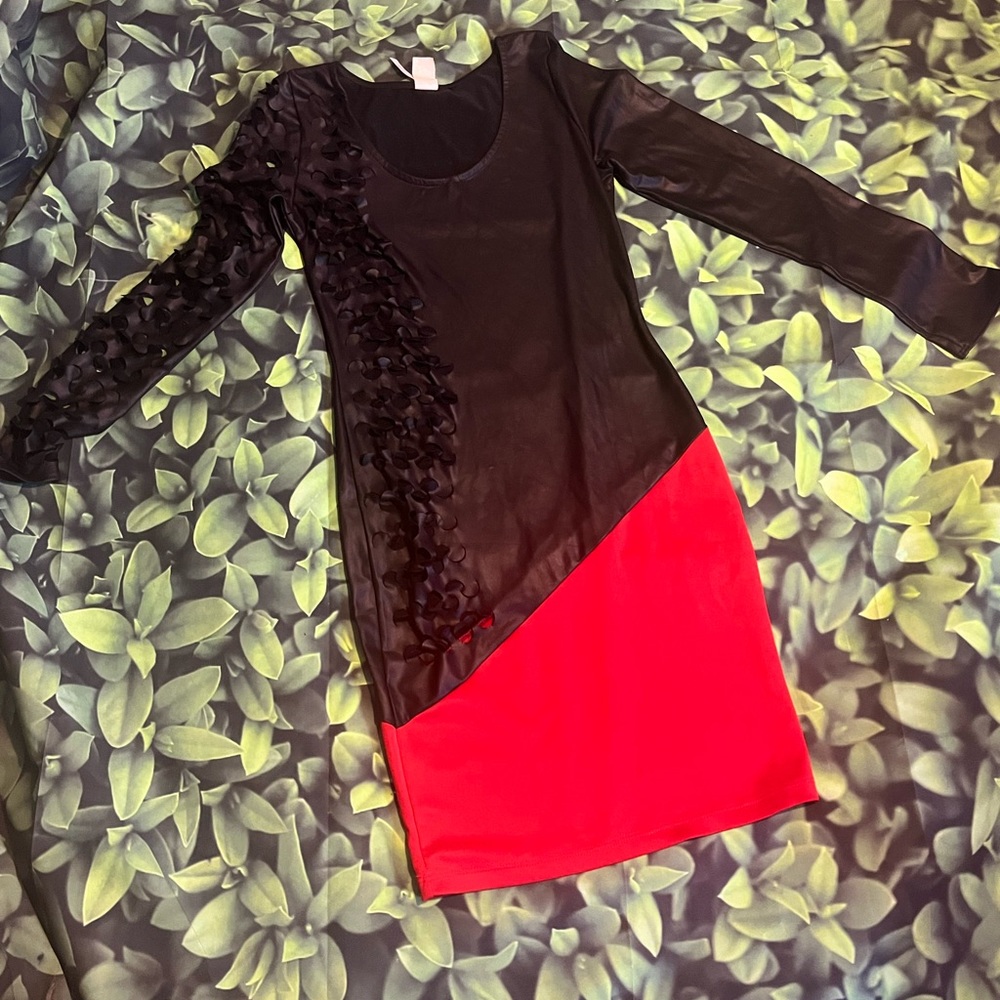 Codigo Midi Dress